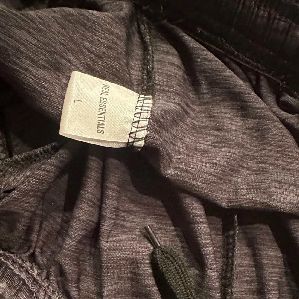 Men’s shorts w/pockets‎